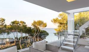 Arrendar Apartamento Cala Llenya