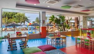 Arrendar Aparthotel Agios Tychonas