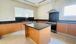 Arrendar Casa de cidade Al Furjan