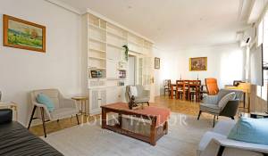 Arrendamento de curta duraçāo Apartamento Madrid
