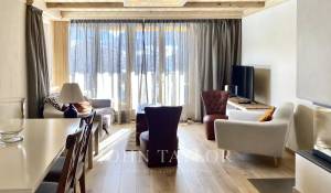 Arrendamento de curta duraçāo Apartamento Saanen