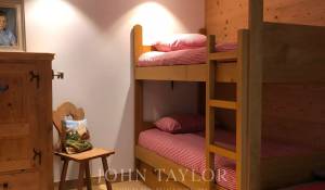 Arrendamento de curta duraçāo Apartamento Saanen