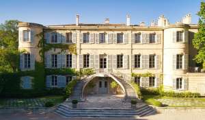 Arrendamento de curta duraçāo Castelo Les Baux-de-Provence