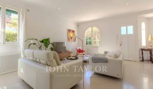 Arrendamento de curta duraçāo Moradia Antibes