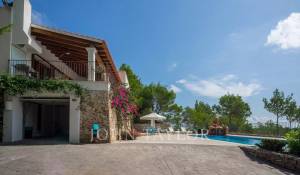 Arrendamento de curta duraçāo Moradia Cala Mastella