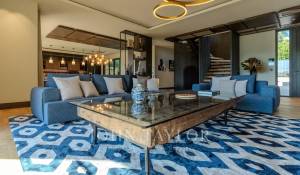 Arrendamento de curta duraçāo Moradia Cannes