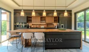 Arrendamento de curta duraçāo Moradia Cannes