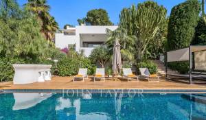 Arrendamento de curta duraçāo Moradia Cap Martinet