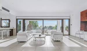 Arrendamento de curta duraçāo Moradia Cap Martinet