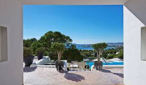 Arrendamento de curta duraçāo Moradia Cap Martinet