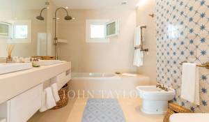 Arrendamento de curta duraçāo Moradia Carvalhal