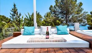 Arrendamento de curta duraçāo Moradia Es Cubells