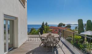 Arrendamento de curta duraçāo Moradia Èze