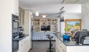 Arrendamento de curta duraçāo Moradia Èze