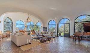 Arrendamento de curta duraçāo Moradia Grasse