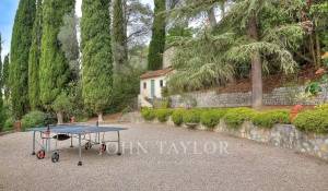 Arrendamento de curta duraçāo Moradia Grasse