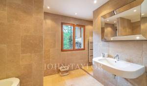 Arrendamento de curta duraçāo Moradia Grasse