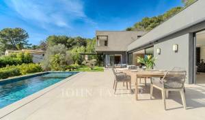 Arrendamento de curta duraçāo Moradia Mougins