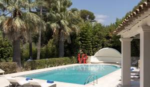 Arrendamento de curta duraçāo Moradia Mougins