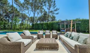 Arrendamento de curta duraçāo Moradia Mougins