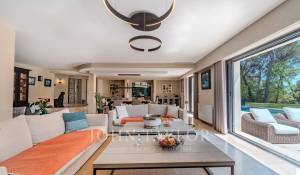 Arrendamento de curta duraçāo Moradia Mougins