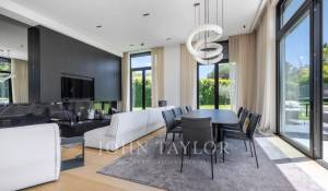 Arrendamento de curta duraçāo Moradia Mougins