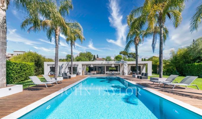 Arrendamento de curta duraçāo Moradia Mougins