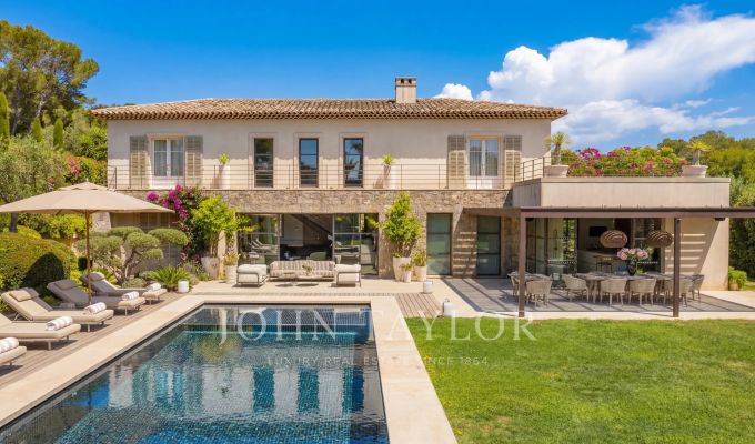 Arrendamento de curta duraçāo Moradia Mougins