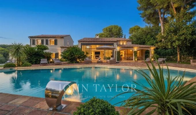 Arrendamento de curta duraçāo Moradia Mougins