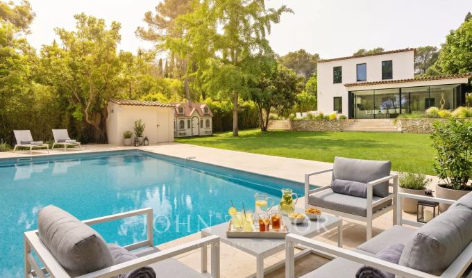 Arrendamento de curta duraçāo Moradia Mougins