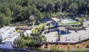 Arrendamento de curta duraçāo Moradia Sant Carles de Peralta