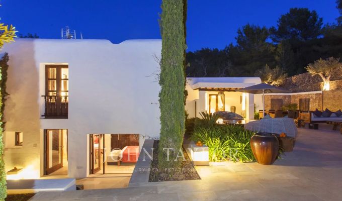 Arrendamento de curta duraçāo Moradia Sant Carles de Peralta