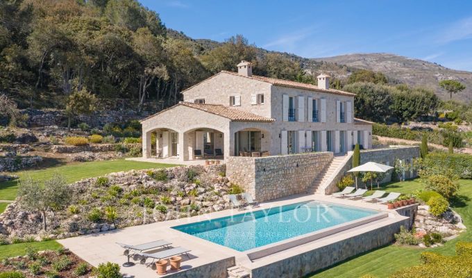 Arrendamento de curta duraçāo Moradia Tourrettes-sur-Loup