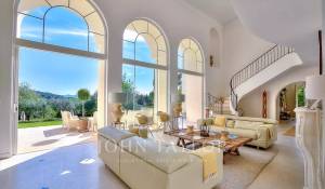 Arrendamento de curta duraçāo Moradia Valbonne