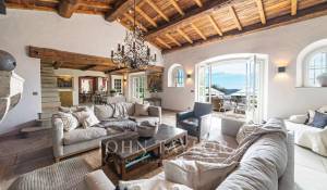 Arrendamento de curta duraçāo Moradia Valbonne