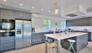 Arrendamento de curta duraçāo Moradia Valbonne