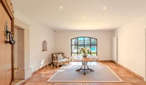 Arrendamento de curta duraçāo Moradia Valbonne