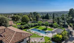 Arrendamento de curta duraçāo Moradia Valbonne