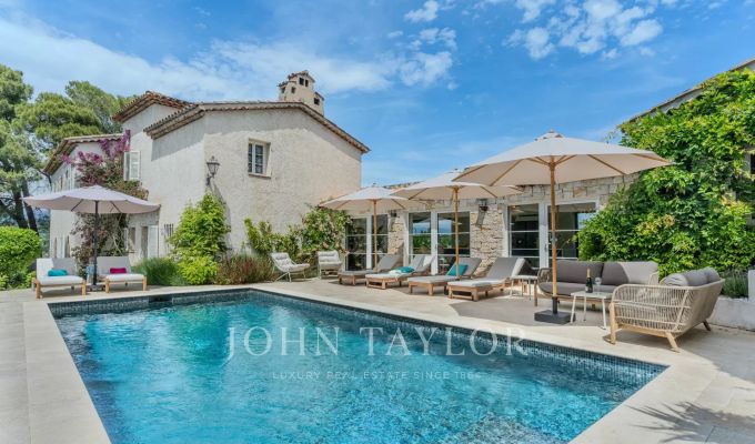 Arrendamento de curta duraçāo Moradia Valbonne