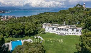 Arrendamento de curta duraçāo Propriedade Antibes