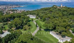 Arrendamento de curta duraçāo Propriedade Antibes