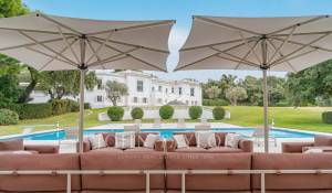 Arrendamento de curta duraçāo Propriedade Antibes