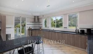 Arrendamento de curta duraçāo Propriedade Antibes