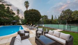 Arrendamento de curta duraçāo Propriedade Antibes