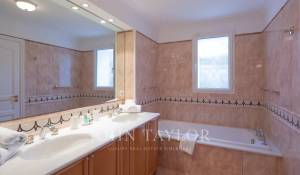 Arrendamento de curta duraçāo Propriedade Antibes