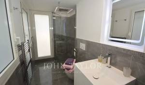 Arrendamento de curta duraçāo Propriedade Antibes