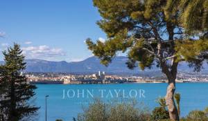 Arrendamento de curta duraçāo Propriedade Antibes