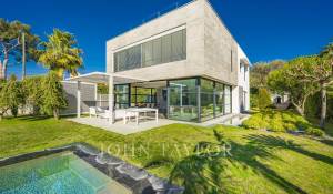 Arrendamento de curta duraçāo Propriedade Antibes