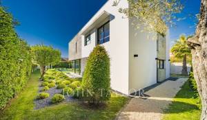 Arrendamento de curta duraçāo Propriedade Antibes