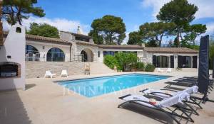 Arrendamento de curta duraçāo Propriedade Antibes